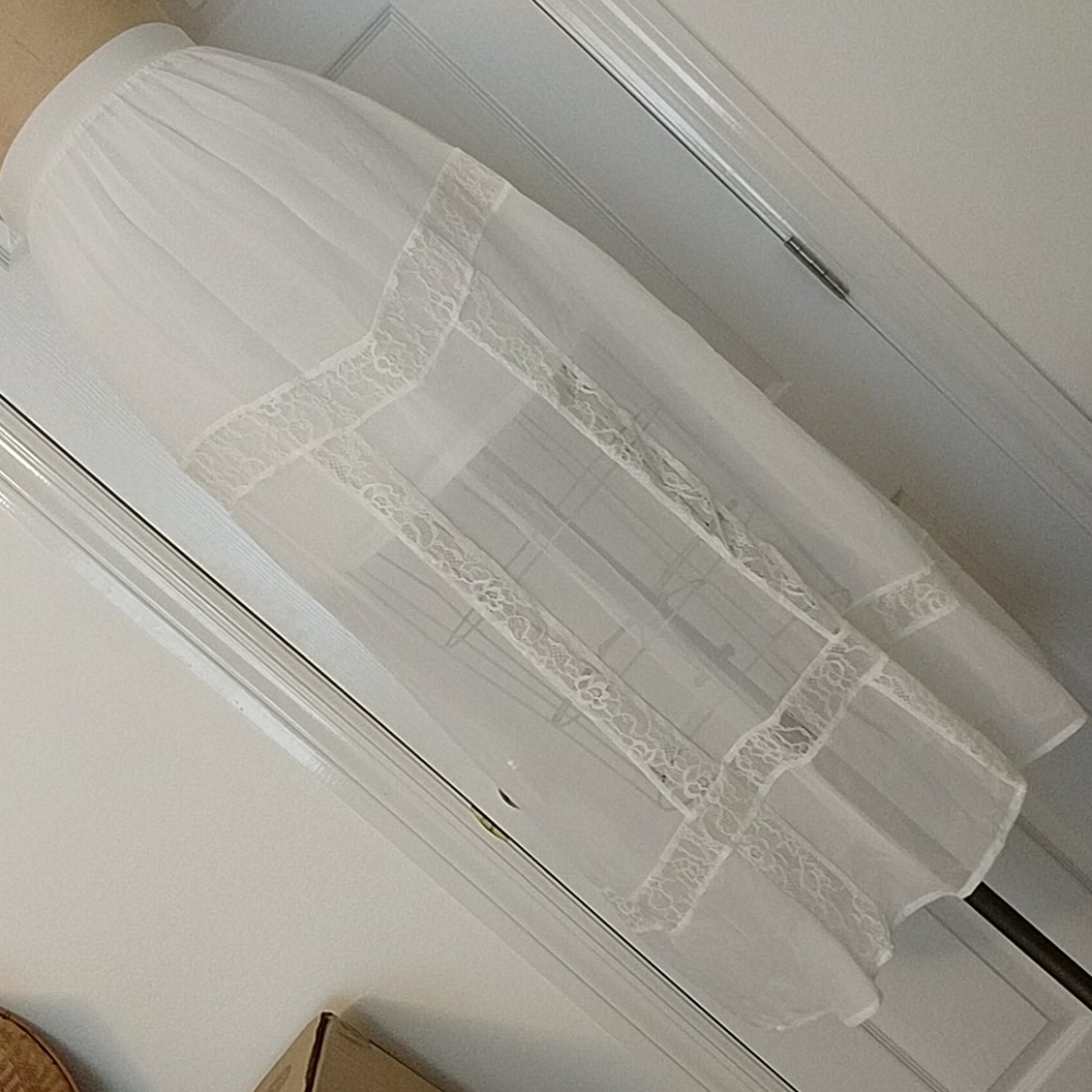 H&M Chiffon and Lace Maxi Skirt Sz. XS.